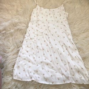 Brandy flora tie back